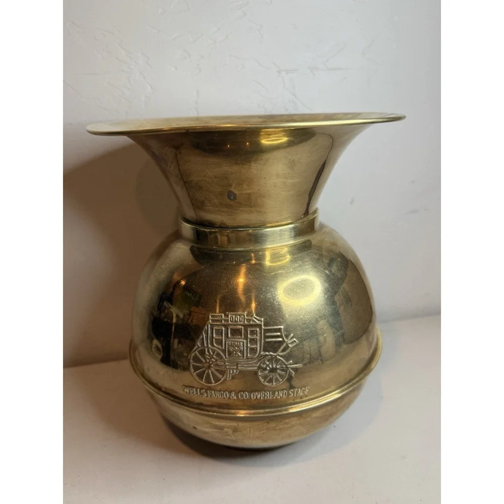 Vtg Wells Fargo & Co Overland Stage Brass Spittoon Bucket 11